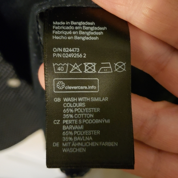 H&M Women's Polka Dot Button Down - Picture 6 of 6